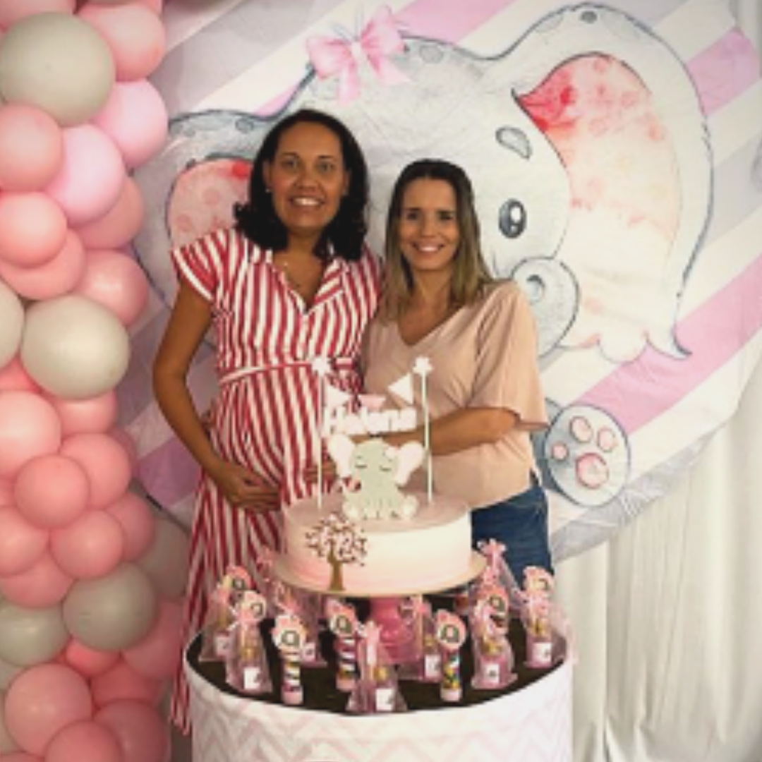 Liliam Pereira e sua paciente grávida